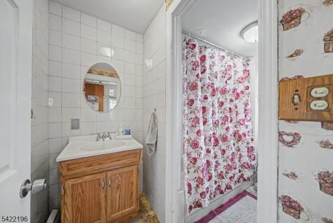10 Reaville Court Parsippany-troy Hills NJ 07054
