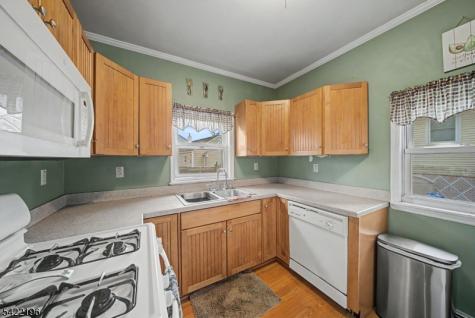 10 Reaville Court Parsippany-troy Hills NJ 07054