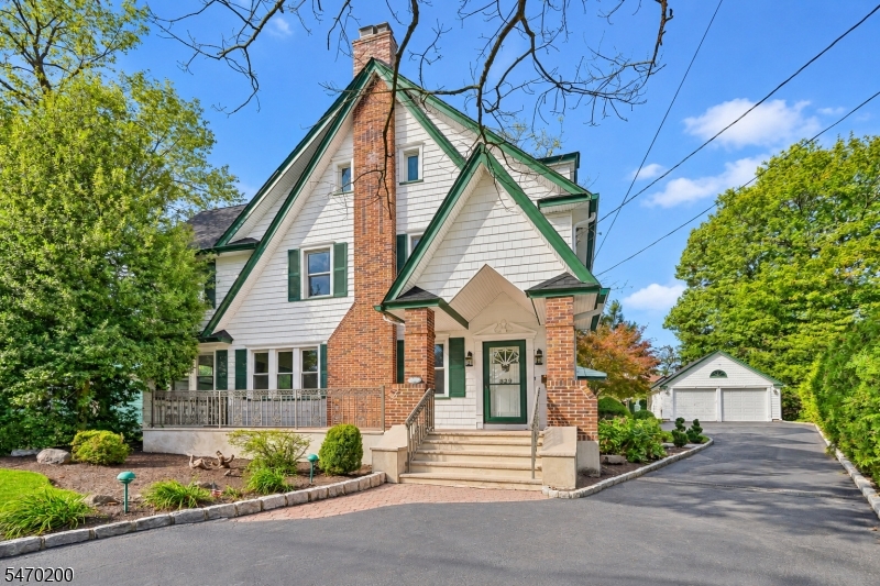 829 Mountain Avenue Westfield NJ 07090