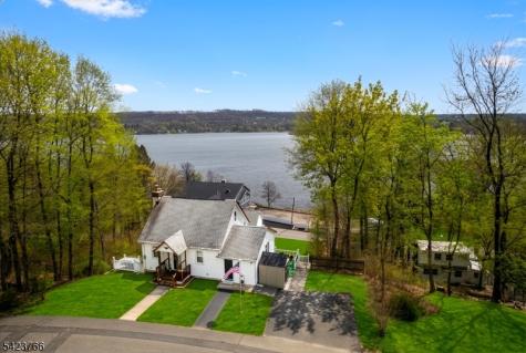 6 Lakeview Terrace Stanhope NJ 07874