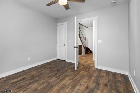 6 Lakeview Terrace Stanhope NJ 07874