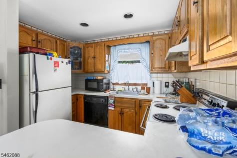 10 Pine Drive Liberty NJ 07823
