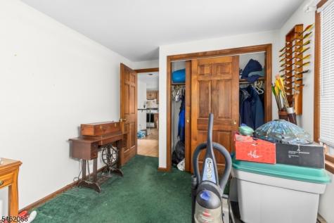 10 Pine Drive Liberty NJ 07823