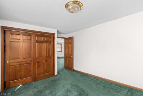 10 Pine Drive Liberty NJ 07823