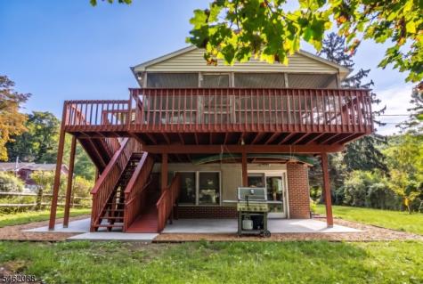 10 Pine Drive Liberty NJ 07823