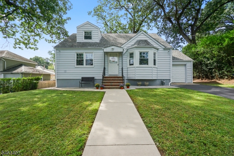 15 Oak Ridge Avenue Nutley NJ 07110