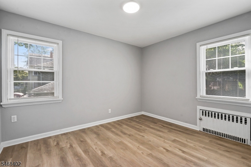 15 Oak Ridge Avenue Nutley NJ 07110