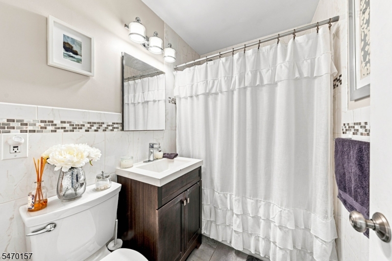 1161 Greslin Terrace Rahway NJ 07065