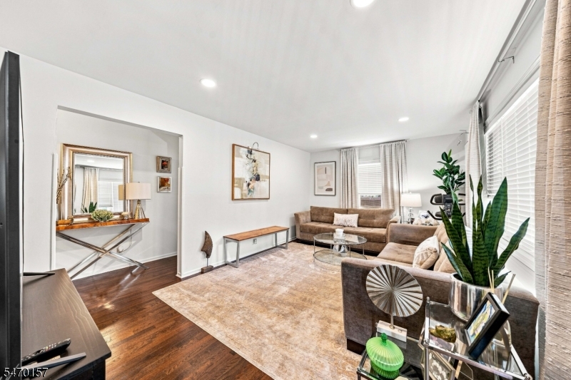 1161 Greslin Terrace Rahway NJ 07065