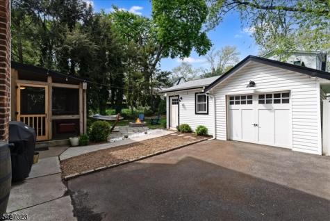 19 Willowmere Avenue Montclair NJ 07042