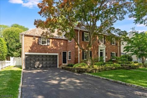 4 Marquette Road Montclair NJ 07043