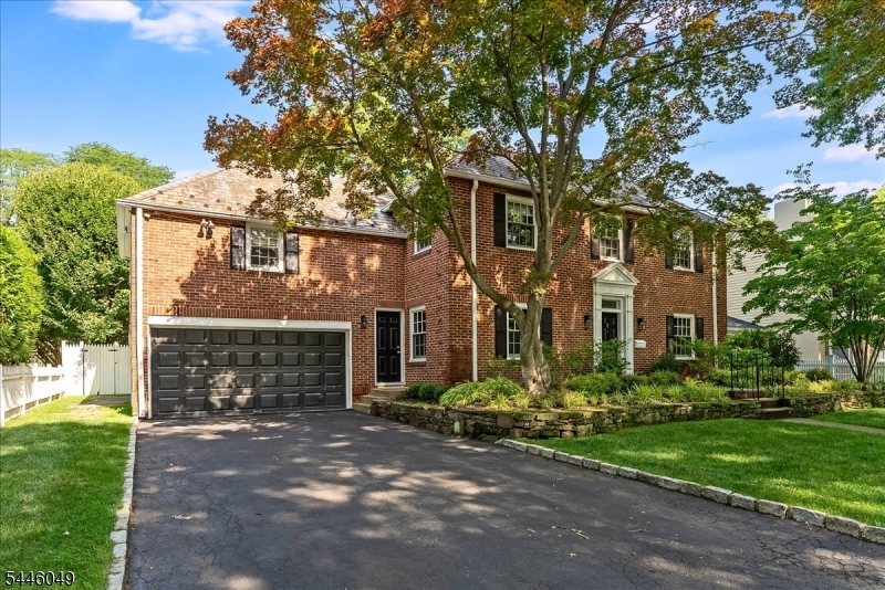 4 Marquette Road Montclair NJ 07043