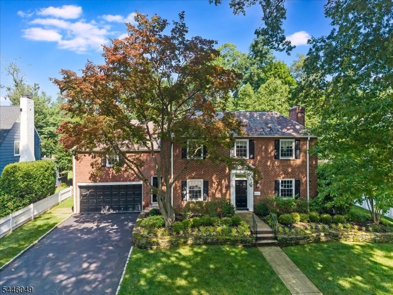 4 Marquette Road Montclair NJ 07043