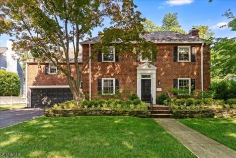 4 Marquette Road Montclair NJ 07043