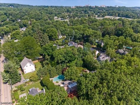 4 Marquette Road Montclair NJ 07043