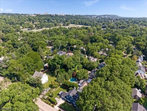 4 Marquette Road Montclair NJ 07043