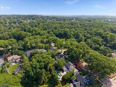 4 Marquette Road Montclair NJ 07043