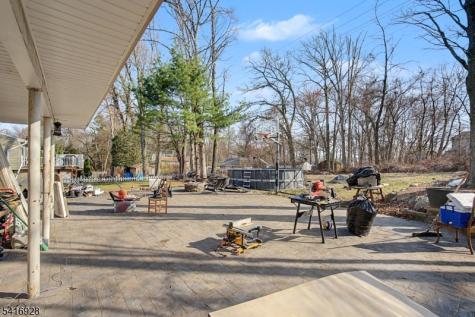 14 Cindy Lane Jefferson NJ 07438