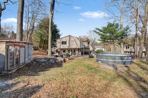 14 Cindy Lane Jefferson NJ 07438