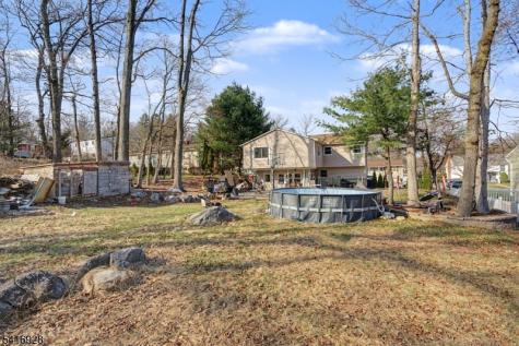 14 Cindy Lane Jefferson NJ 07438