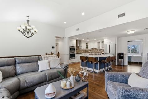 14 Cindy Lane Jefferson NJ 07438