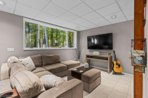 10 Plumer Road Frankford NJ 07860