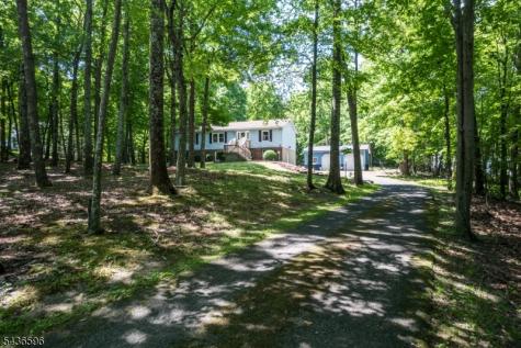 10 Plumer Road Frankford NJ 07860