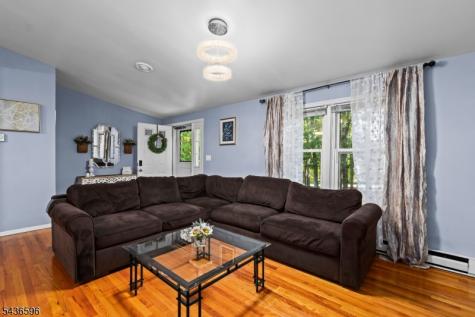 10 Plumer Road Frankford NJ 07860