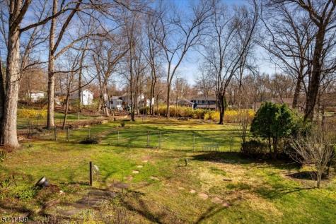 13 Hilldale Road Montville NJ 07058