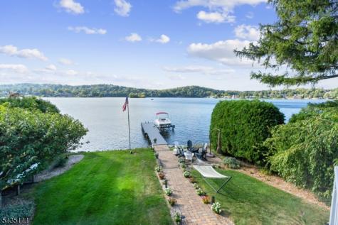 64 E Shore Trail Sparta NJ 07871