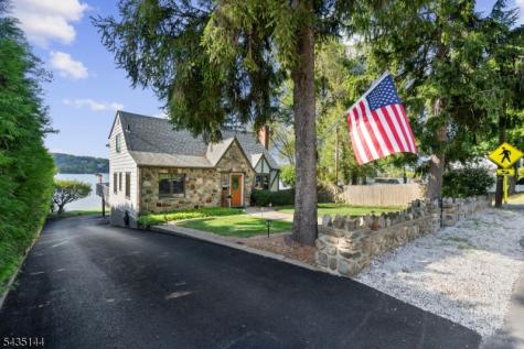64 E Shore Trail Sparta NJ 07871