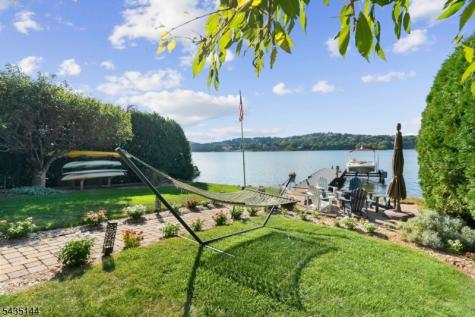64 E Shore Trail Sparta NJ 07871