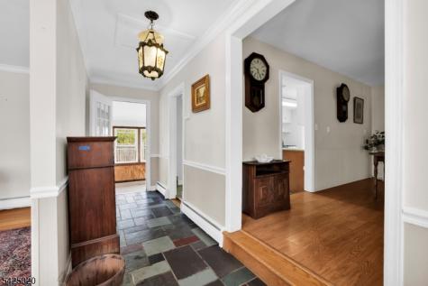 11 Meyer Place Pequannock NJ 07444