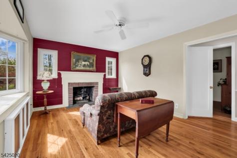 11 Meyer Place Pequannock NJ 07444