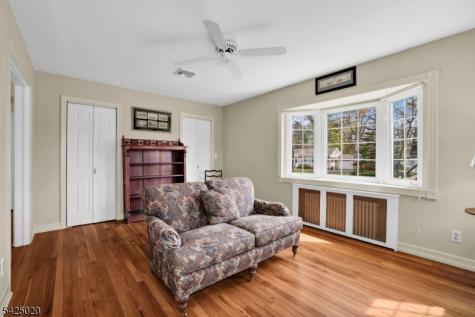 11 Meyer Place Pequannock NJ 07444