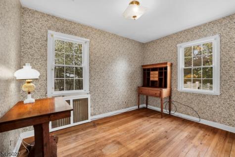 11 Meyer Place Pequannock NJ 07444