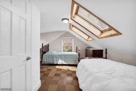 11 Meyer Place Pequannock NJ 07444