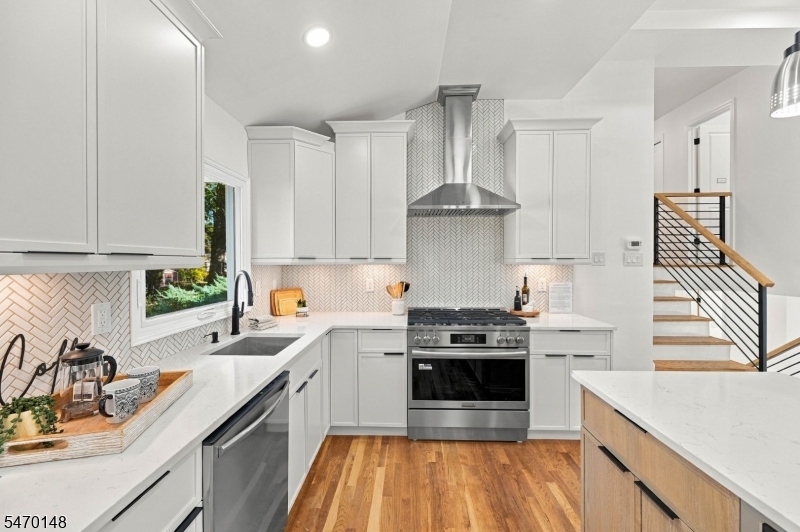 95 Redwood Road Springfield NJ 07081