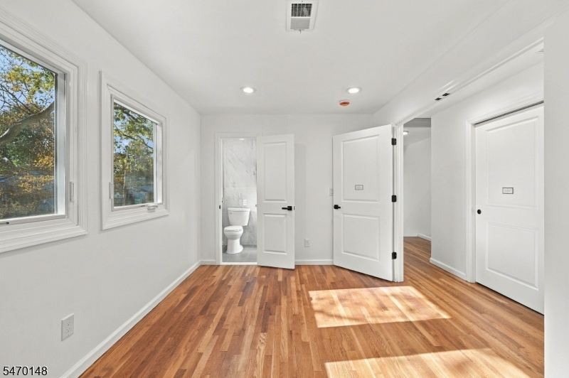 95 Redwood Road Springfield NJ 07081