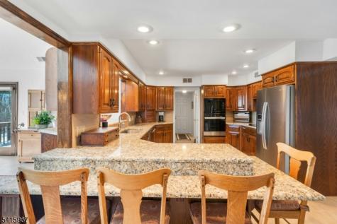 12 Laurel Hill Rockaway NJ 07435