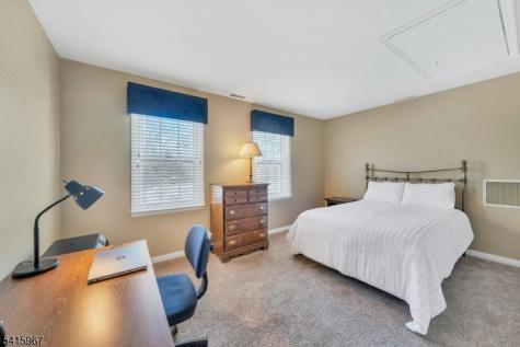 12 Laurel Hill Rockaway NJ 07435