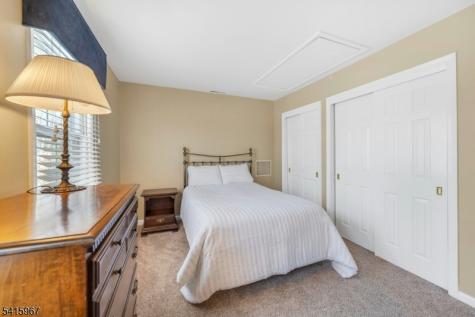 12 Laurel Hill Rockaway NJ 07435
