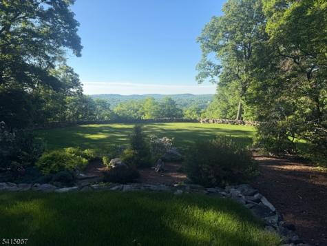 12 Laurel Hill Rockaway NJ 07435