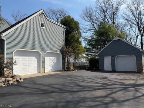 12 Laurel Hill Rockaway NJ 07435