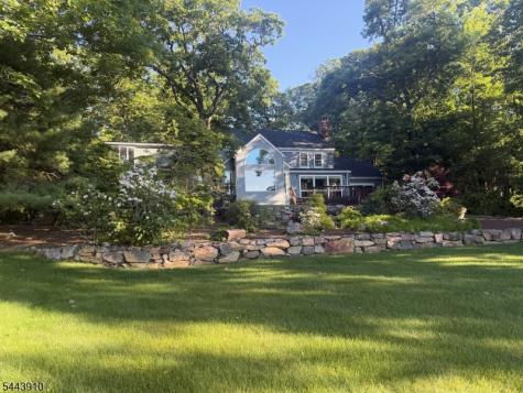 12 Laurel Hill Rockaway NJ 07435