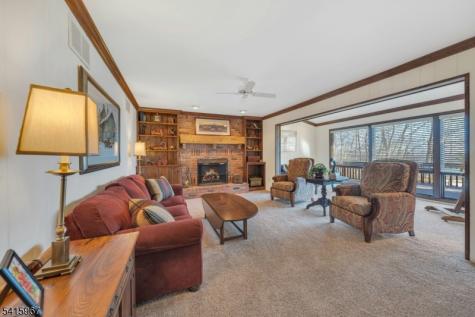 12 Laurel Hill Rockaway NJ 07435