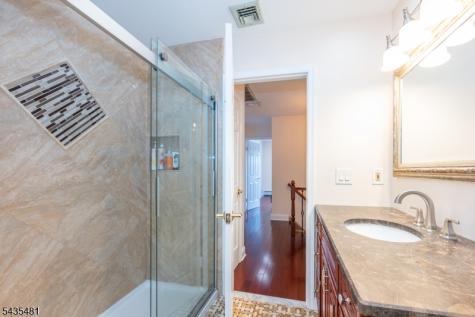 12 Rene Court Wayne NJ 07470