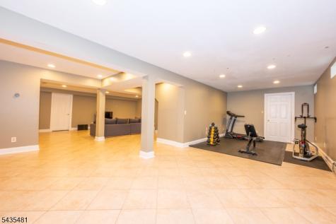 12 Rene Court Wayne NJ 07470