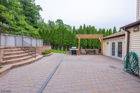 12 Rene Court Wayne NJ 07470