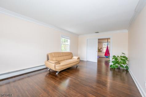 12 Rene Court Wayne NJ 07470
